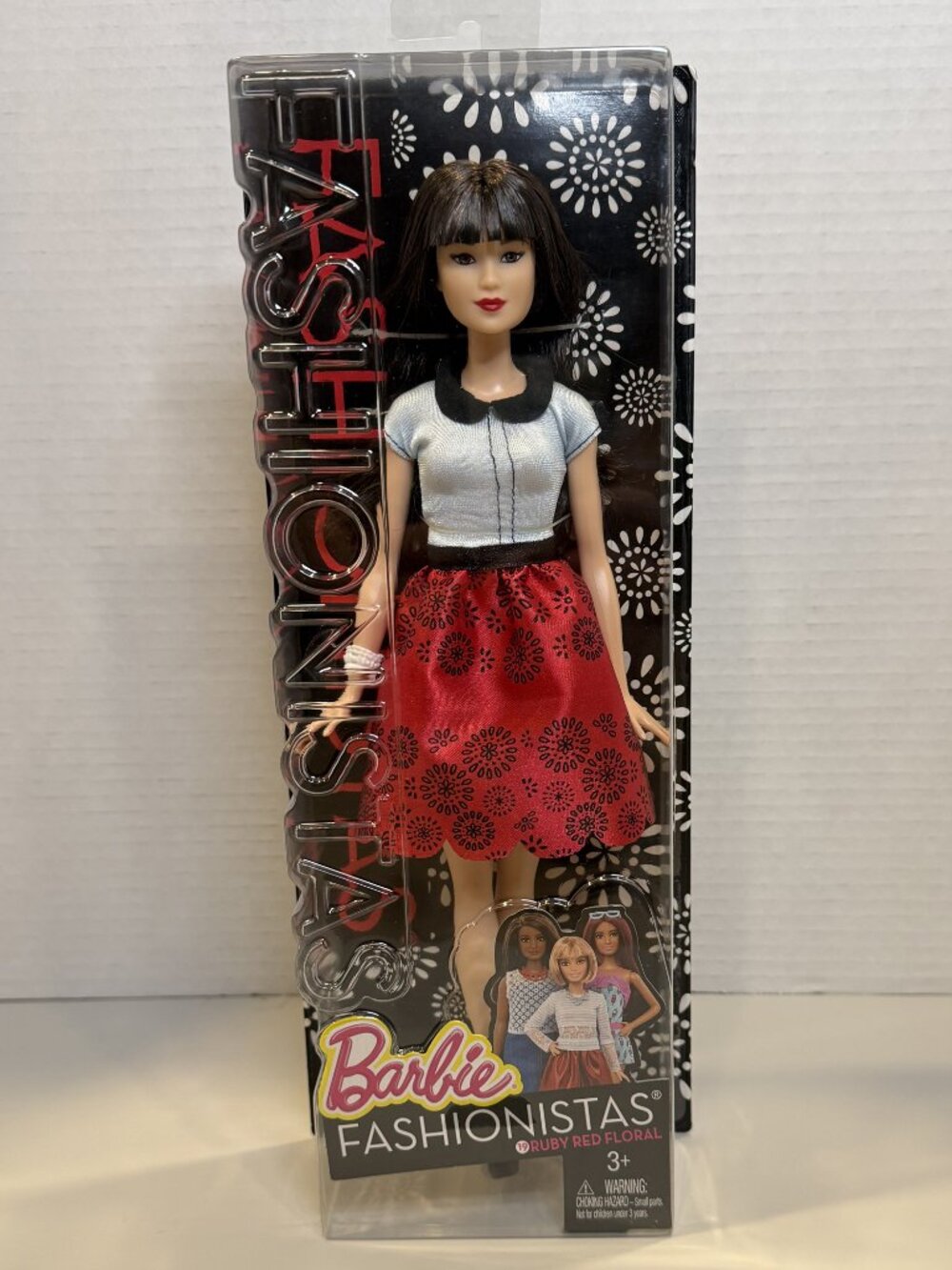 Mattel: Barbie Fashionistas Asian Doll 19 Ruby Red Floral - 2015